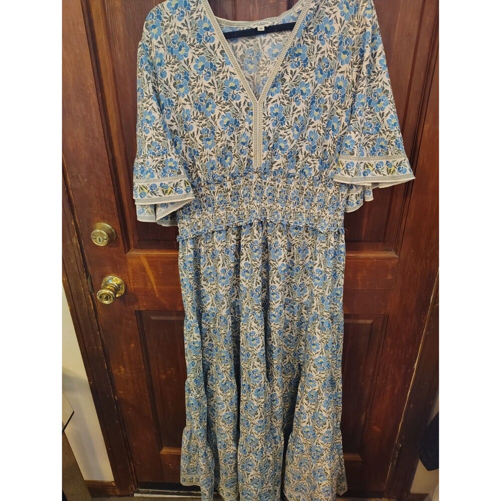 Max Studio Blue and White Floral Midi Dress